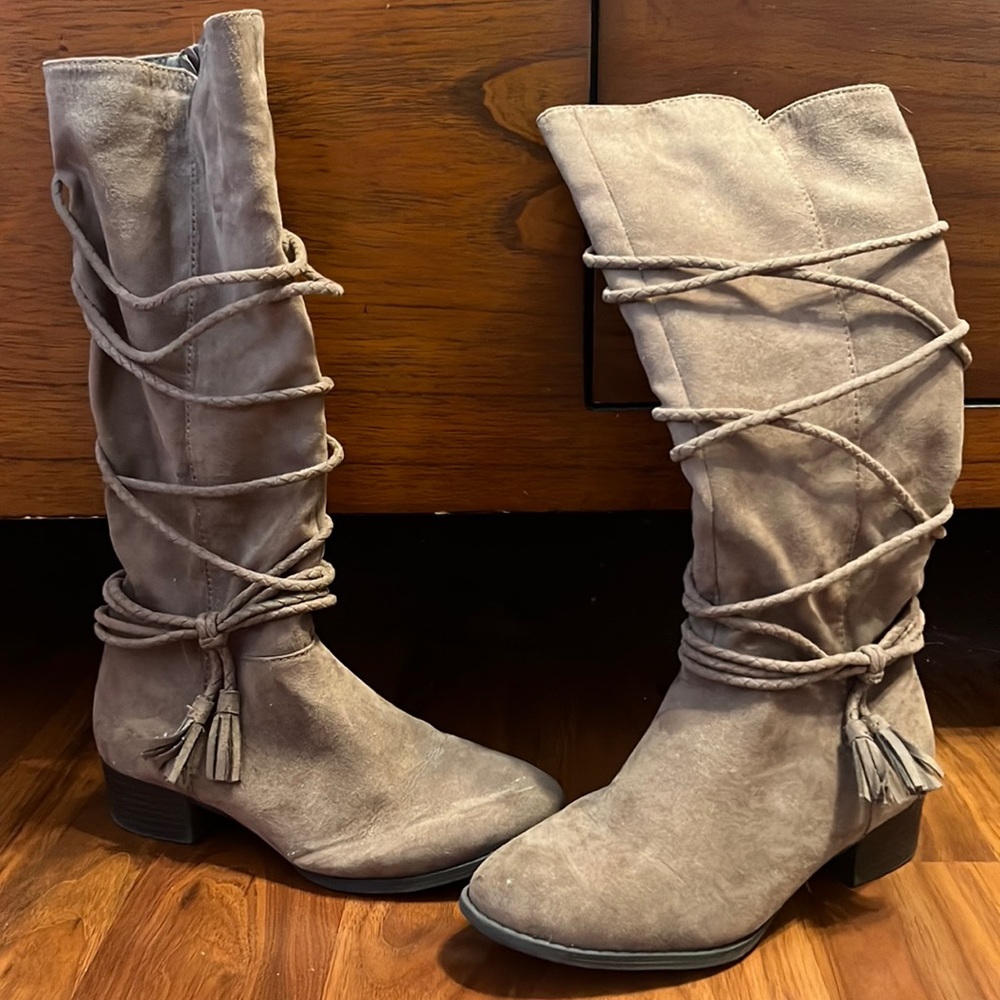 Brown boots
